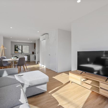 Discover A Brand New Apartment In Vibrant Chch Christchurch Extérieur photo